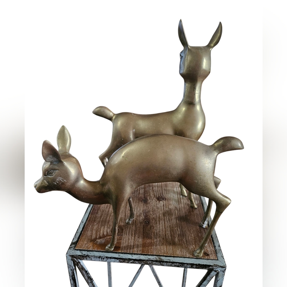 Vintage MCM BRASS pair Of DEER statues Hollywood Regency Bambi - Picture 2 of 5